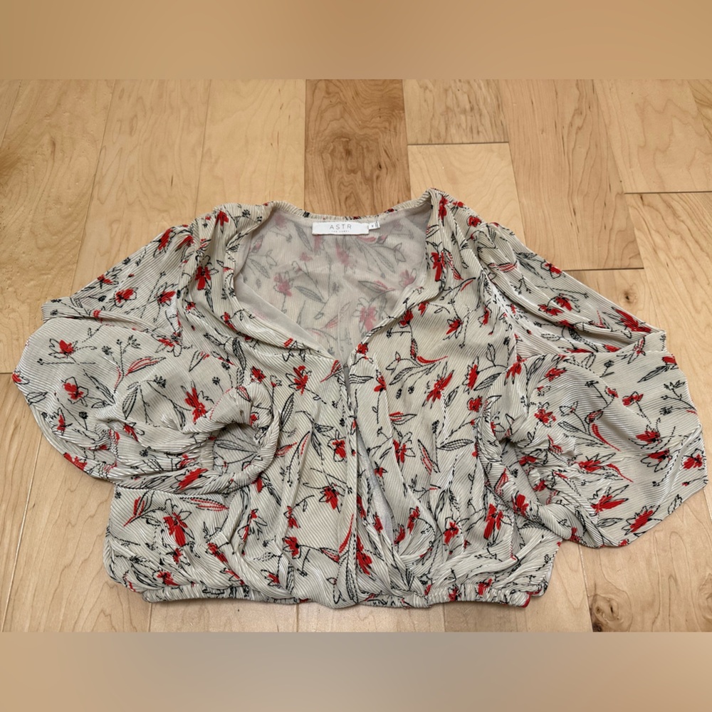 Astr women's top size M‎ romantic regal boho bohemian balloon sleeve - Picture 6 of 10